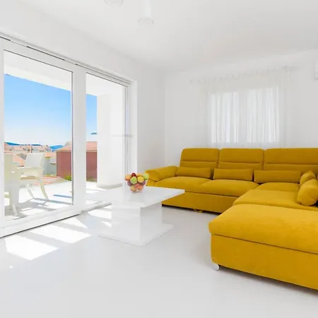 Royal Apartment