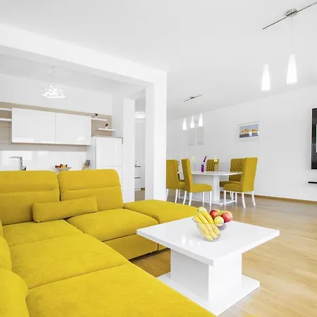 Royal Apartment