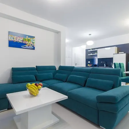 Apartment Royal *