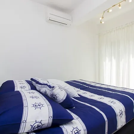 Apartment Royal