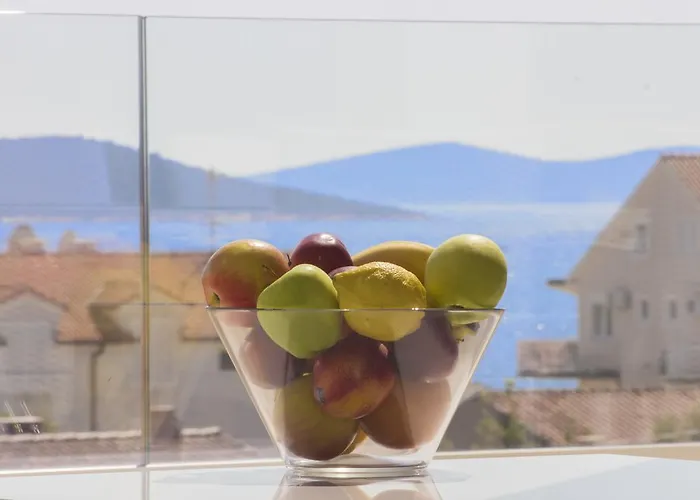 아파트 아파트먼트 로열 *